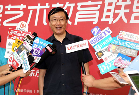 以科技之力，筑艺术传承之魂<br />：馗咝Ｔ冻桃帐踅逃似舳鞘皆猜淠