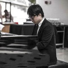 宋思衡的“宅抗疫” | 挑战主播、筹集口罩、闭关作曲，这位取消了20场演出的钢琴家原来这么忙！